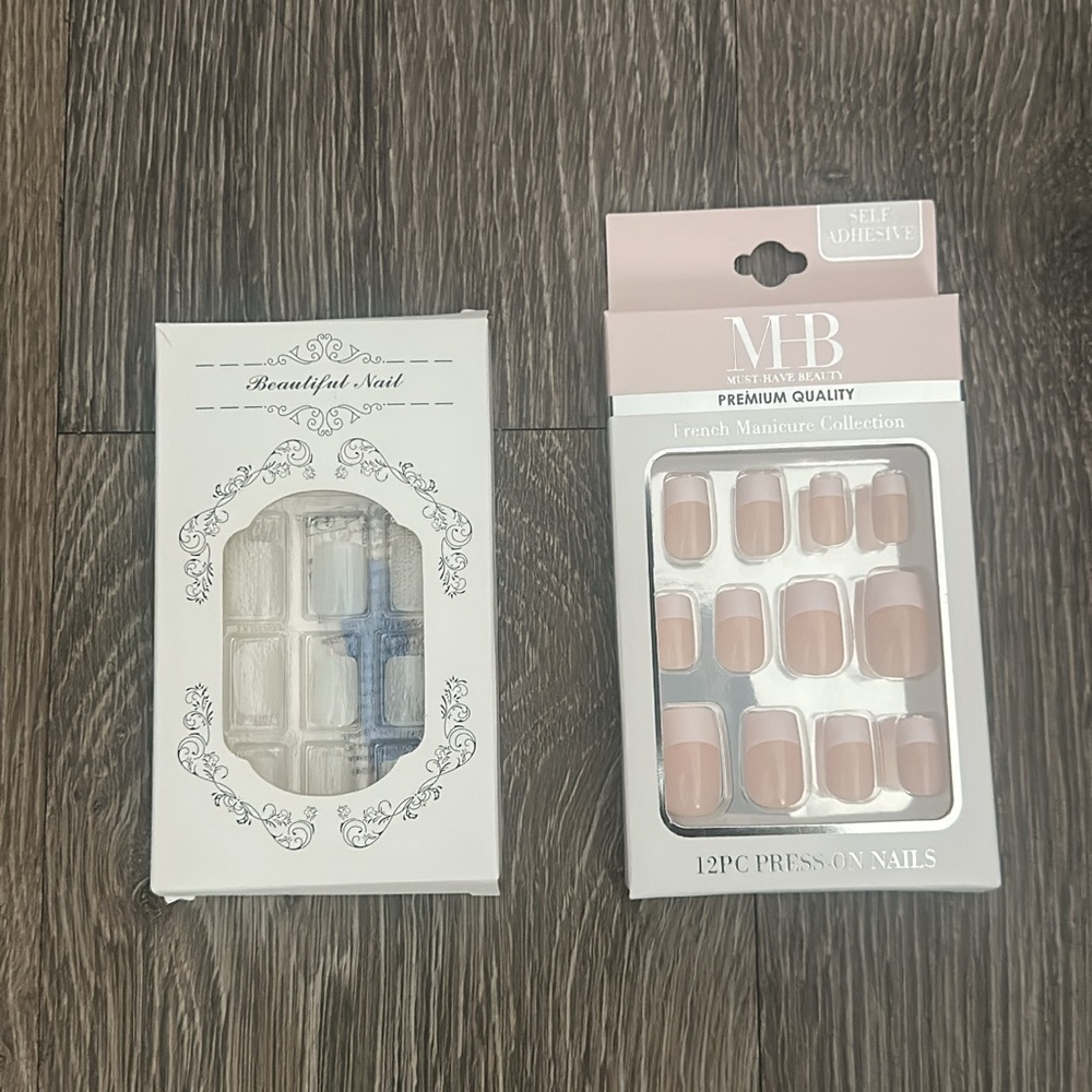 ✨ Press-On Nail Bundle ✨ French + White Set